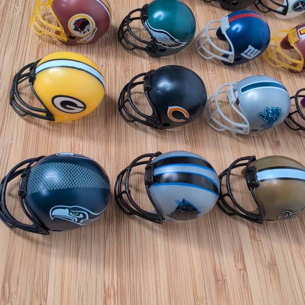Lot of 30 NFL Mini Helmet Pencil Toppers A&A Global Gumball - Picture 13 of 16